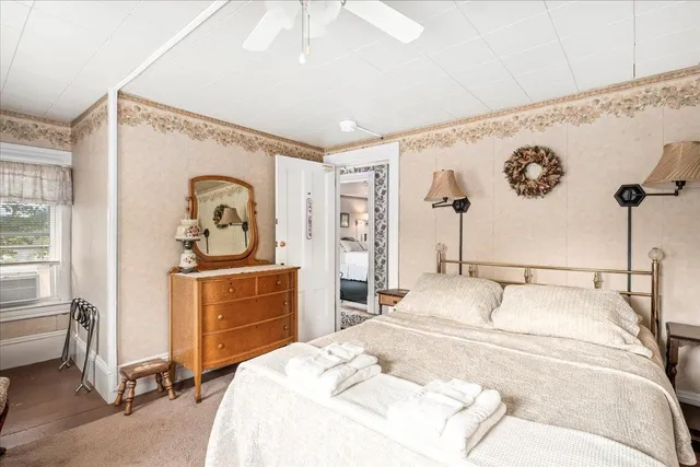 $1,300,000 | 5 Greenhouse Lane, Bradford, NH 03221