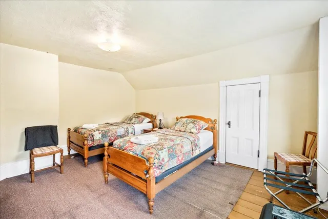 $1,300,000 | 5 Greenhouse Lane, Bradford, NH 03221