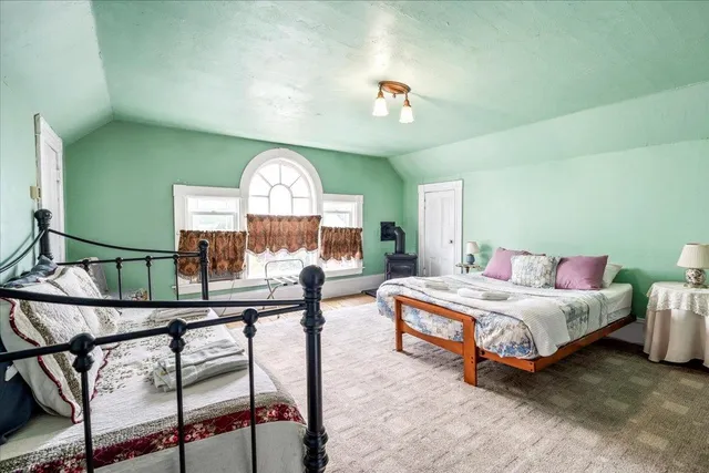 $1,300,000 | 5 Greenhouse Lane, Bradford, NH 03221