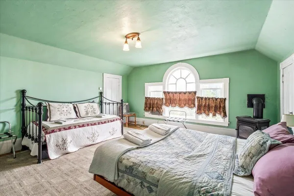 $1,300,000 | 5 Greenhouse Lane, Bradford, NH 03221