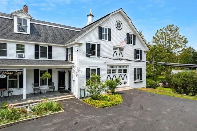 $1,300,000 | 5 Greenhouse Lane, Bradford, NH 03221