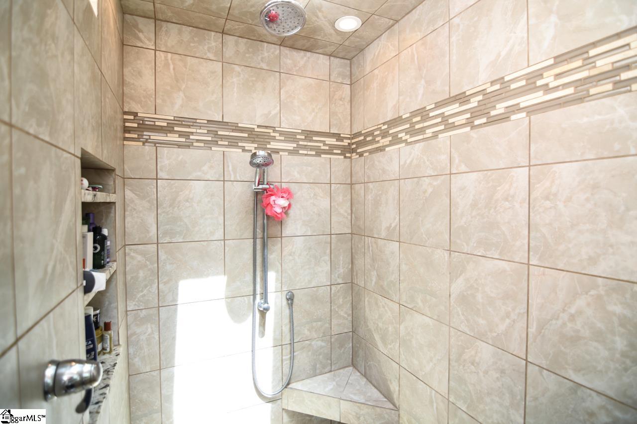 211 Ricelan Drive Simpsonville, SC 29681 - Photo 27 of 36 Gallery Image 27