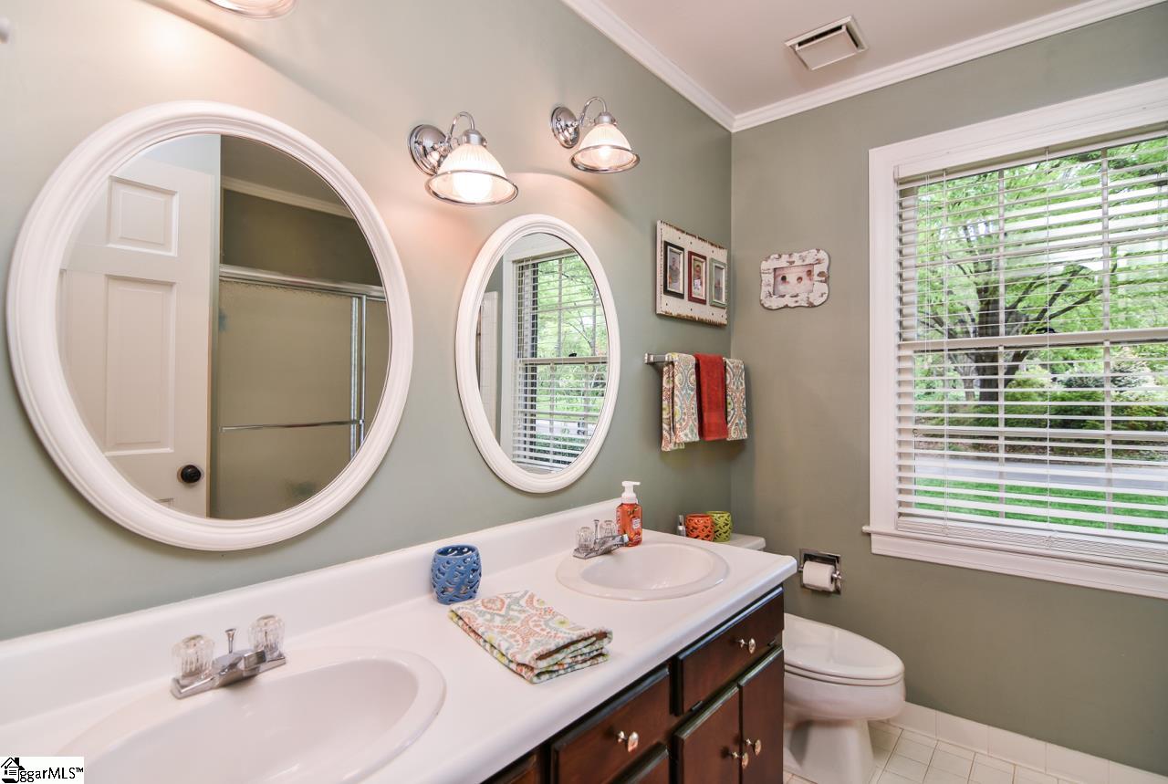 211 Ricelan Drive Simpsonville, SC 29681 - Photo 31 of 36 Gallery Image 31
