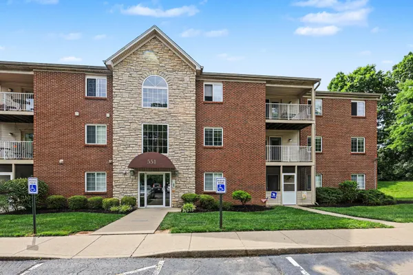 $189,500 | 551 Napa Valley Lane, Unit 6, Fort Mitchell, KY 41017