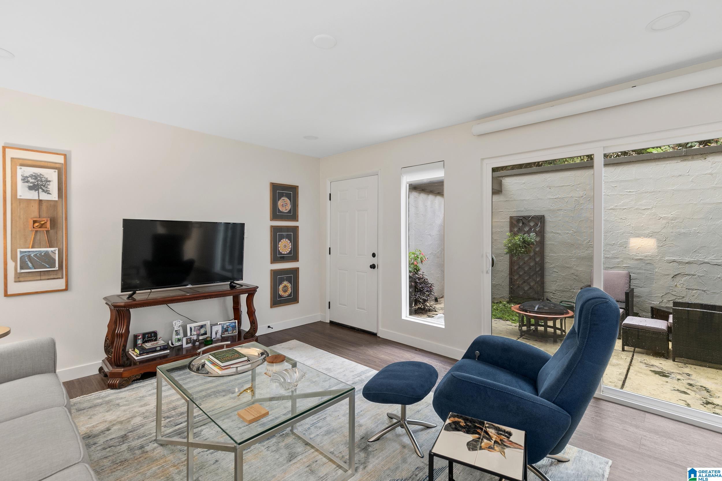 3350 Altamont Road South, Unit E13 Birmingham, AL 35205 - Photo 4 of 19