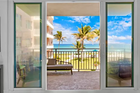 $700,000 | 2921 South Ocean Boulevard, Unit 204, Highland Beach, FL 33487
