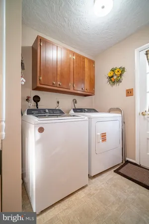 $399,900 | 106 Circle Drive, York, PA 17406