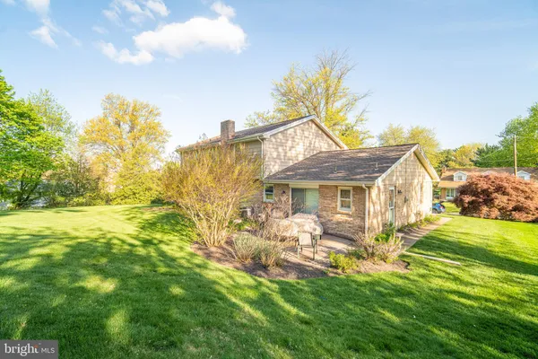$399,900 | 106 Circle Drive, York, PA 17406