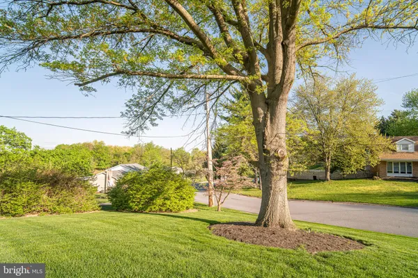 $399,900 | 106 Circle Drive, York, PA 17406
