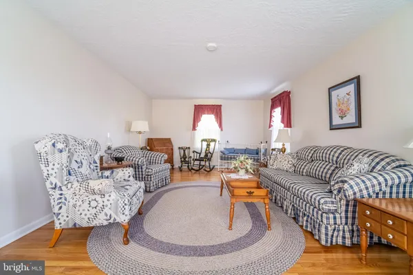 $399,900 | 106 Circle Drive, York, PA 17406