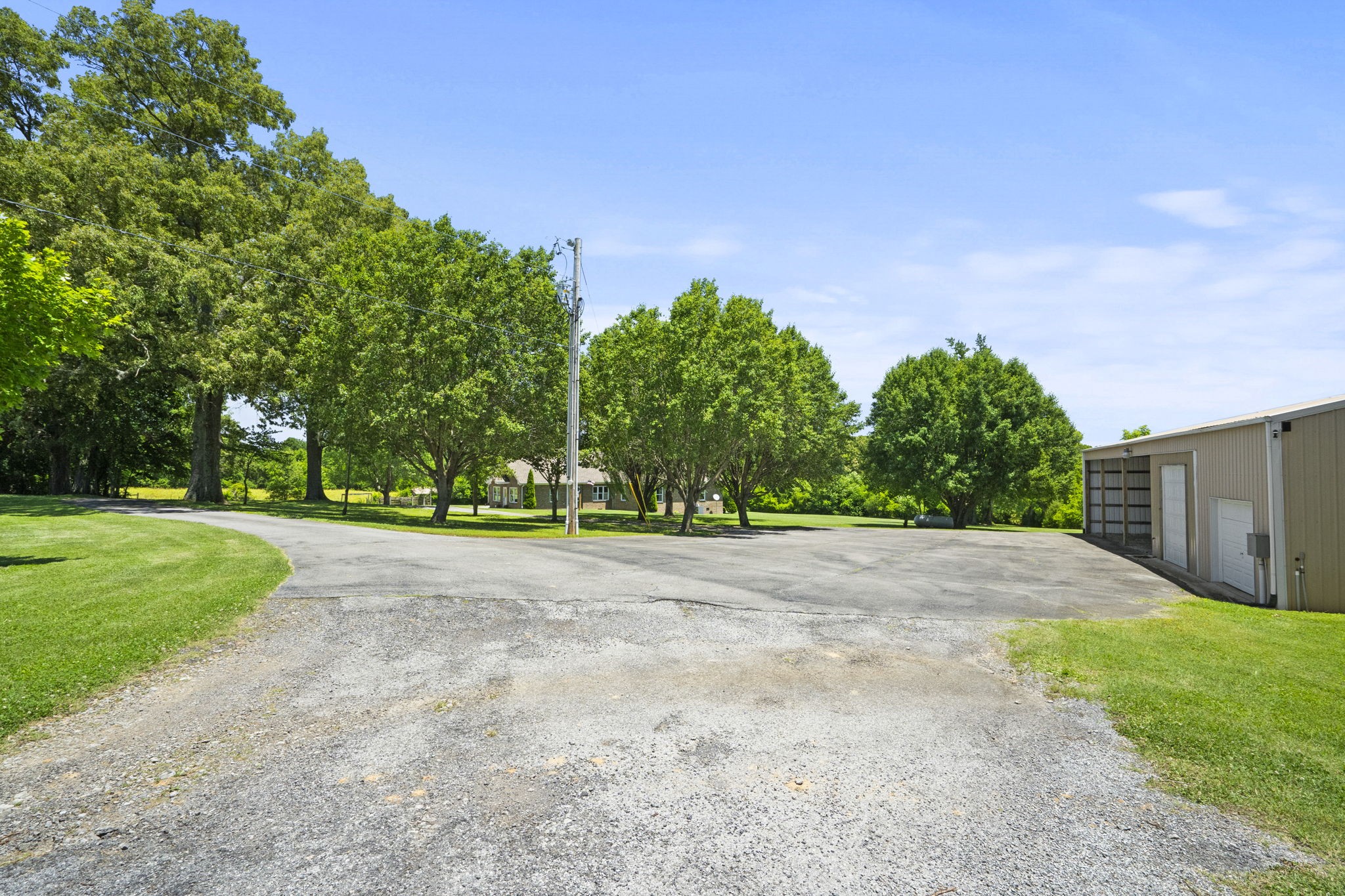 4266 Dot Road Springfield, TN 37172 - Photo 28 of 70
