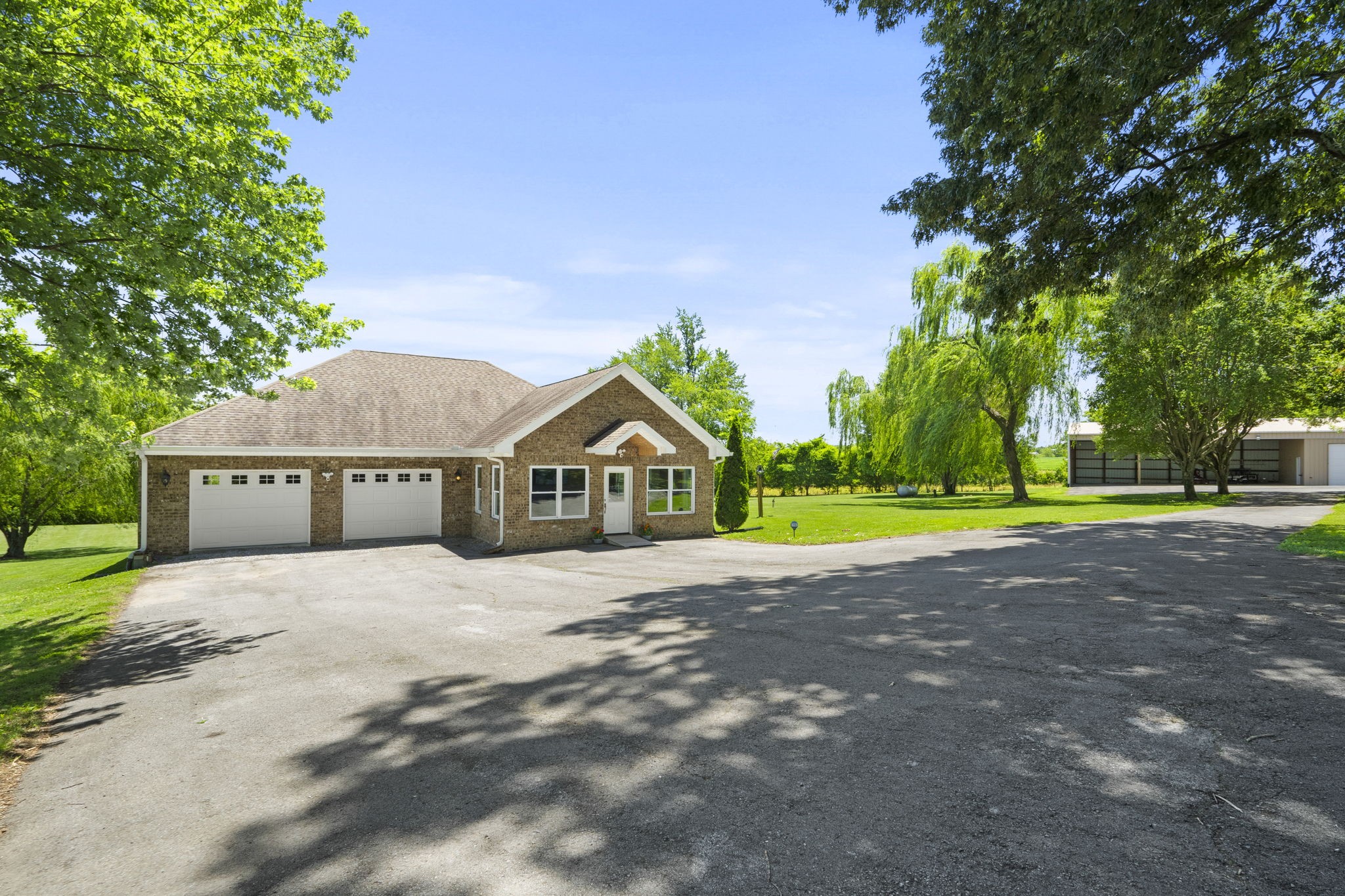 4266 Dot Road Springfield, TN 37172 - Photo 34 of 70 a view of house with yard