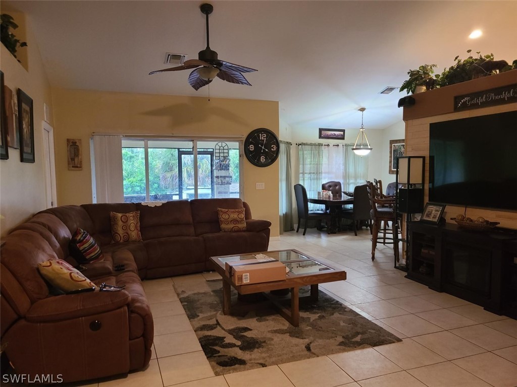 6016 Ruth Avenue North Lehigh Acres, FL 33971 - Photo 3 of 22 Gallery Image 3