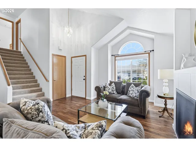 $539,000 | 1579 Southwest 213th Avenue, Beaverton, OR 97003