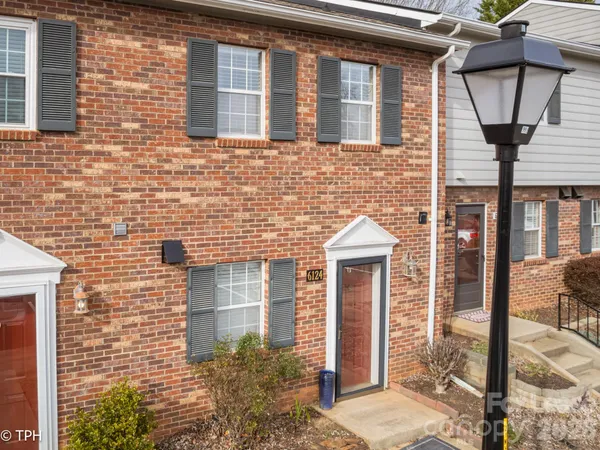$1,795 | 6124 Heath Ridge Court, Charlotte, NC 28210