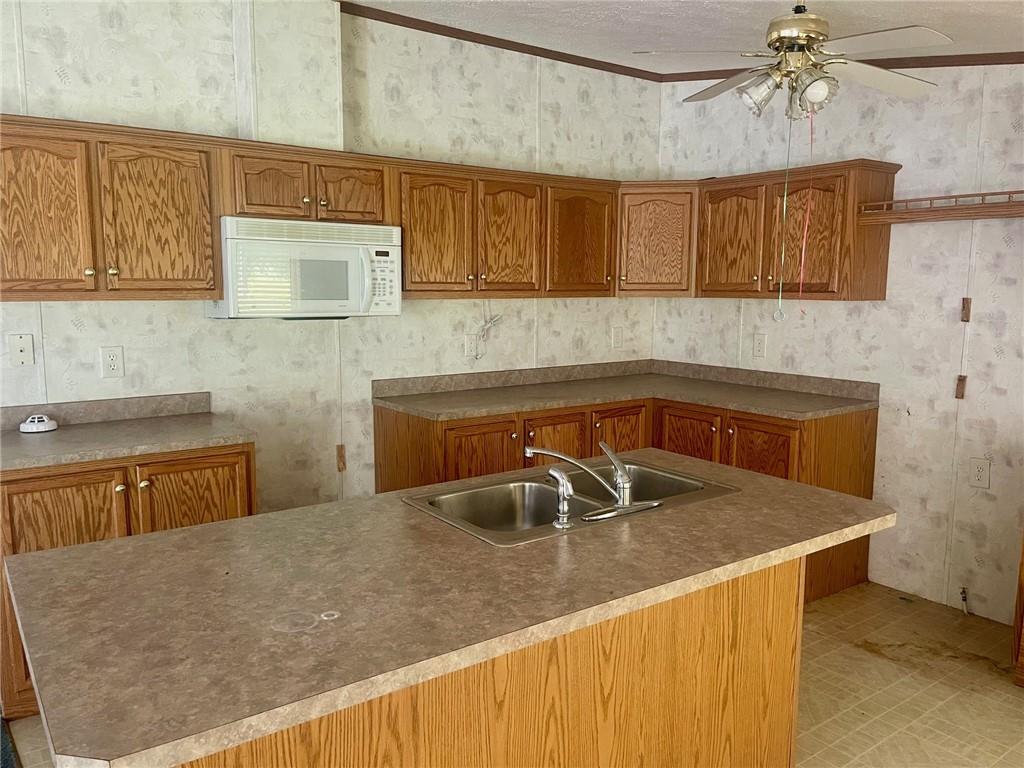 358 Smith Creek Road Spraggs, PA 15362 - Photo 4 of 30