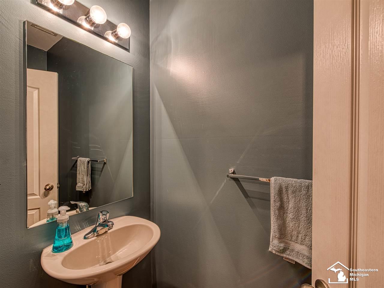 839 Golf Ridge Circle Dundee, MI 48131 - Photo 11 of 31 31398112-10.JPG