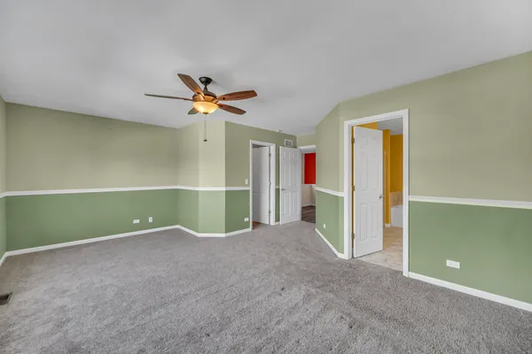 $274,900 | 574 North Fox Trail, Unit 574, Round Lake, IL 60073