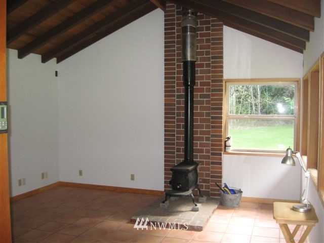 221 Cub Road Port Townsend, WA 98368 - Photo 9 of 13 Gallery Image 9