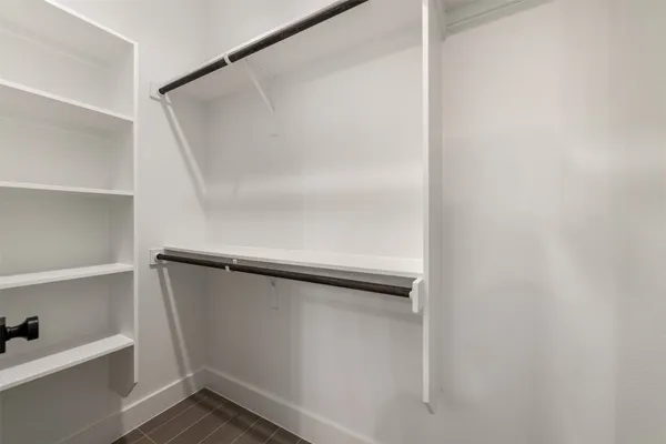 $2,300 | 2400 North Austin Avenue, Unit 304, Georgetown, TX 78626