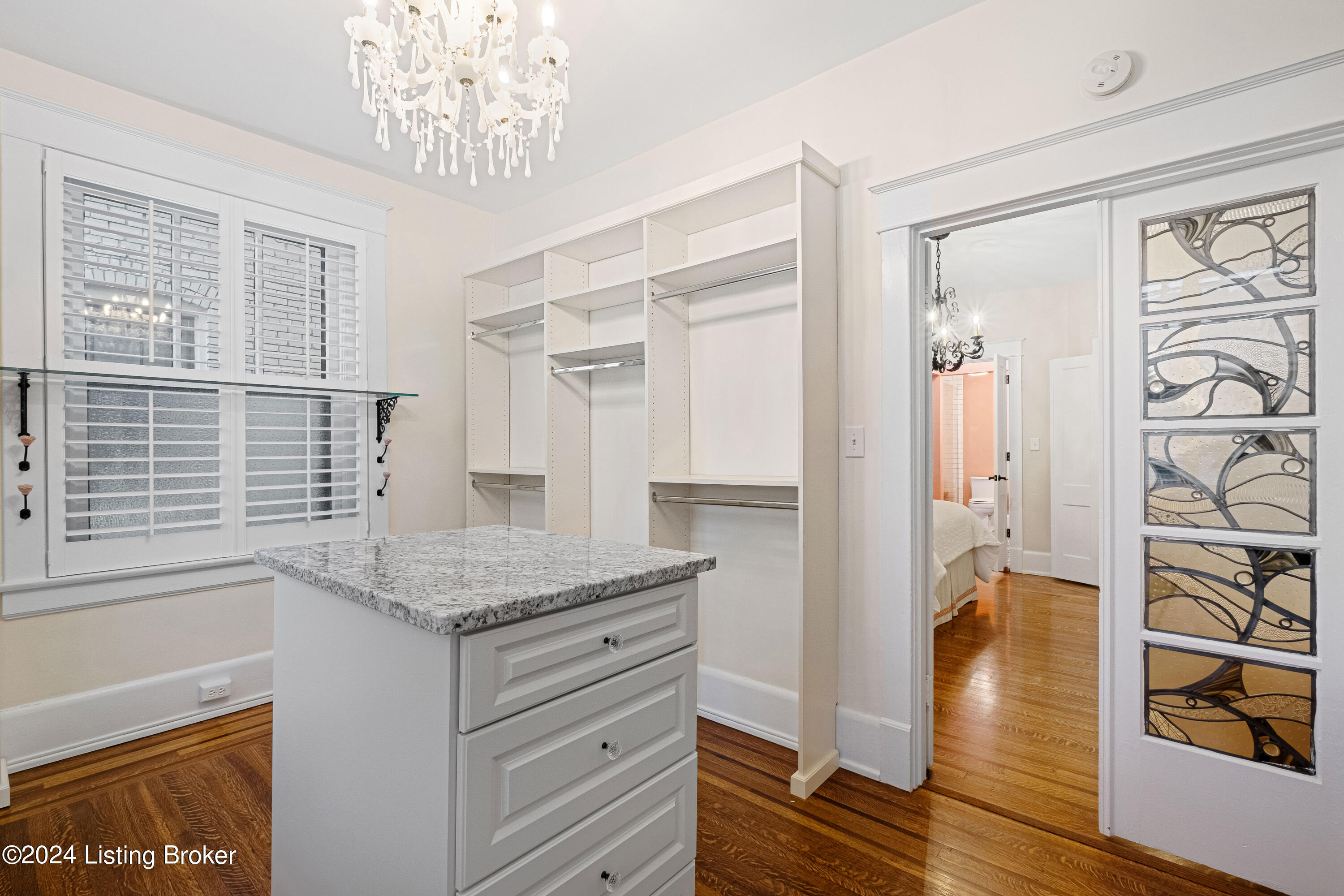 1048 Cherokee Road, Unit 2 Louisville, KY 40204 - Photo 26 of 40 31-1048Cherokee091