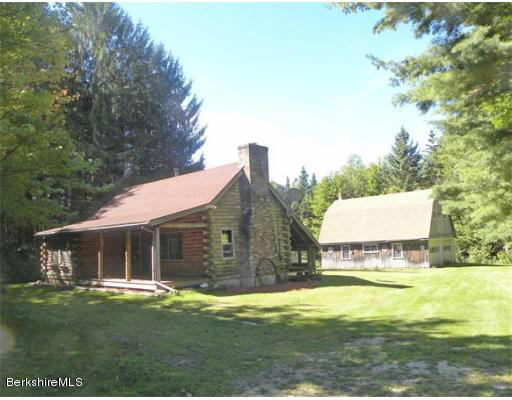 43 Swamp Road Heath, MA 01346 - Photo 3 of 26 C-hse