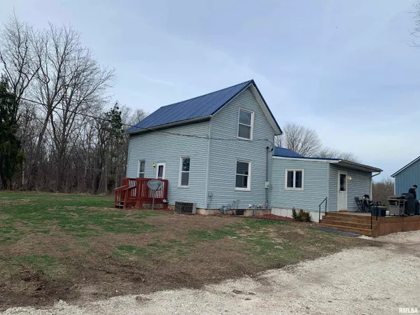 $120,000 | 303 East 6th Street, Maquon, IL 61458