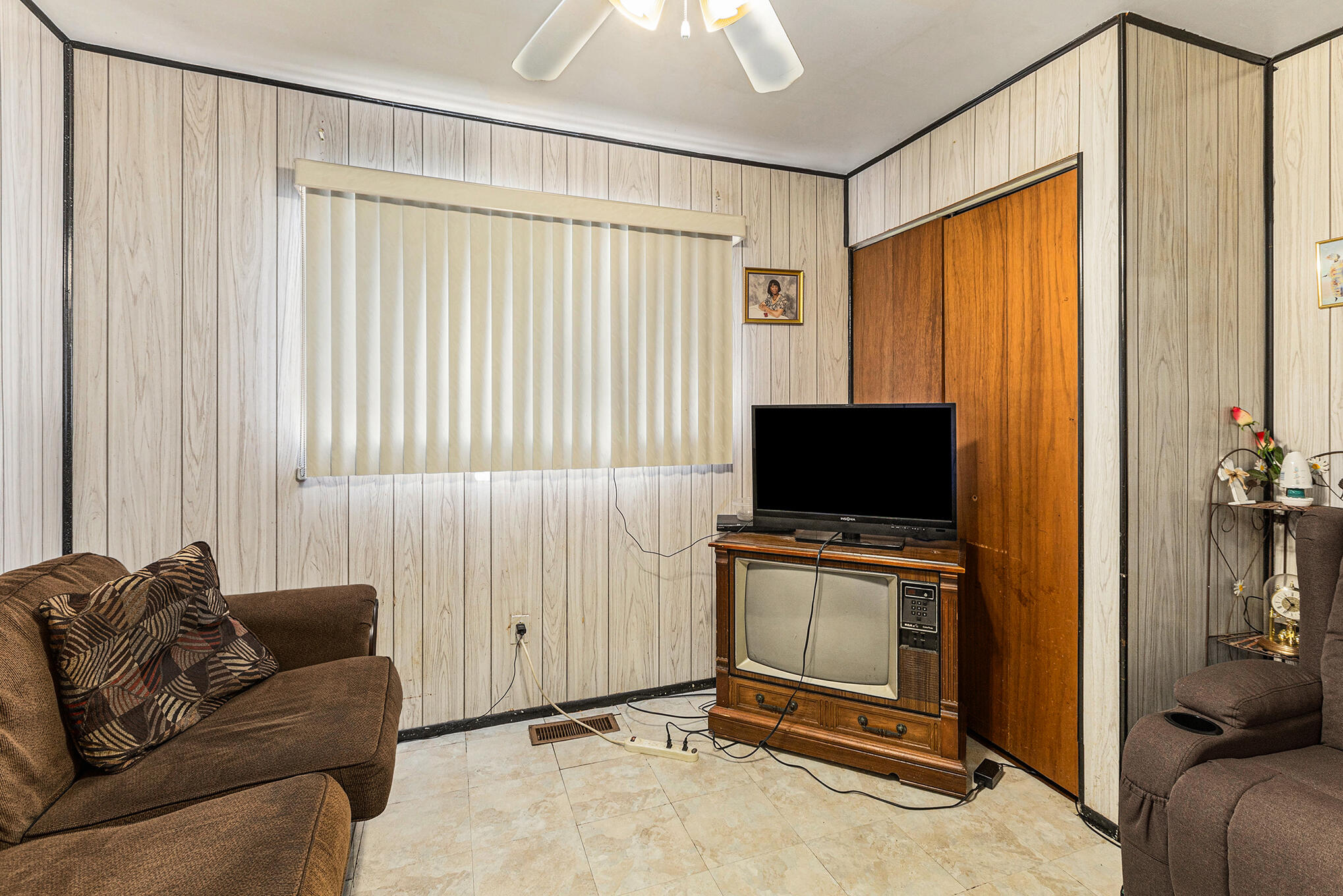3831 Spring Hill Avenue Inkster, MI 48141 - Photo 13 of 25 013_mg_2665