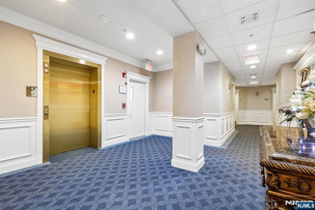 9104 Ravenscroft Road Clifton, NJ 07013 - Photo 33 of 50