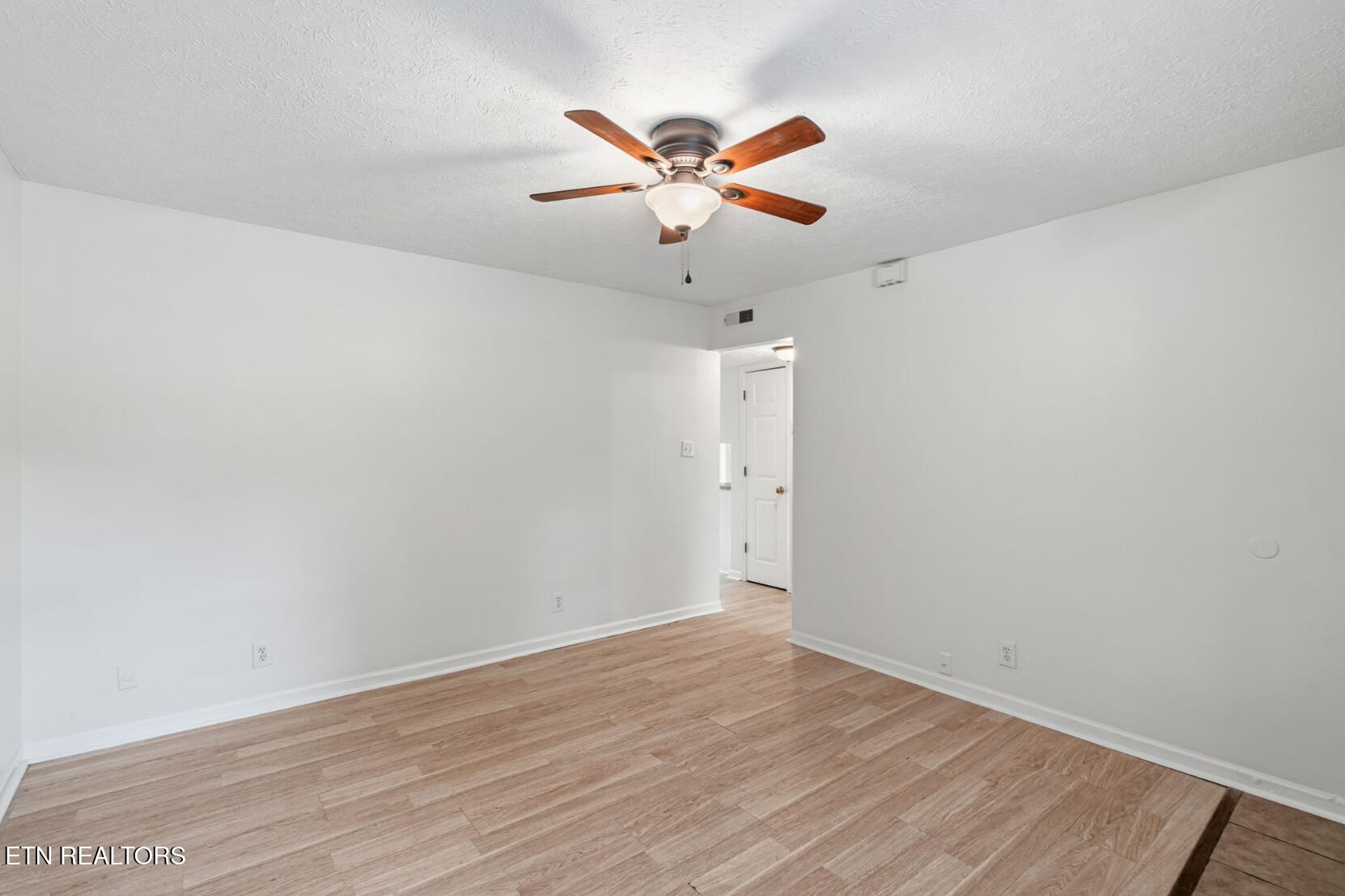 482 East Red Bud Road Knoxville, TN 37920 - Photo 19 of 25 Screenshot 2026-07-28 171657
