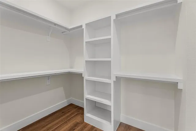 $695,000 | 400 South Henderson Avenue, Dallas, TX 75223