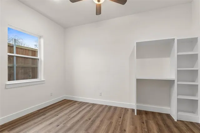 $695,000 | 400 South Henderson Avenue, Dallas, TX 75223