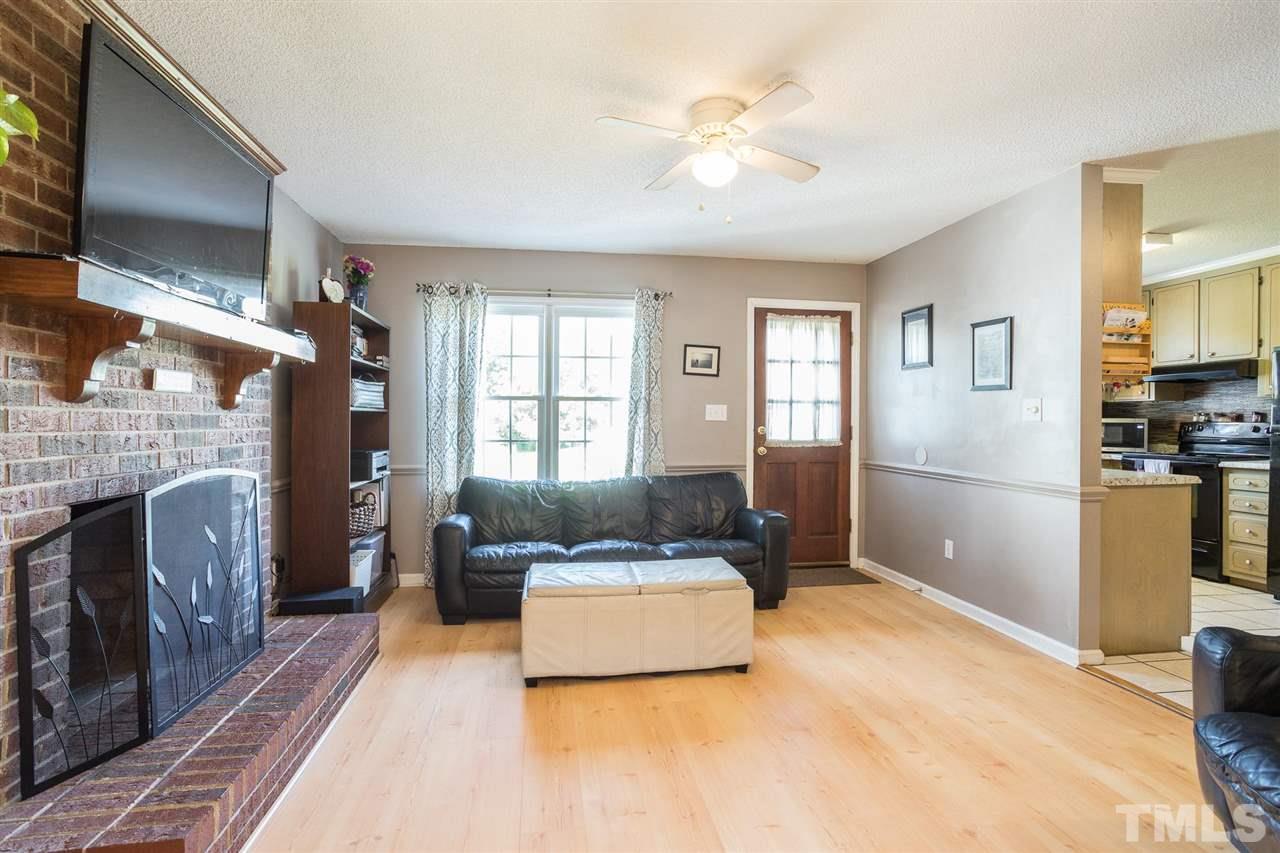 5782 Raleigh Road Benson, NC 27504 - Photo 11 of 30 Gallery Image 11
