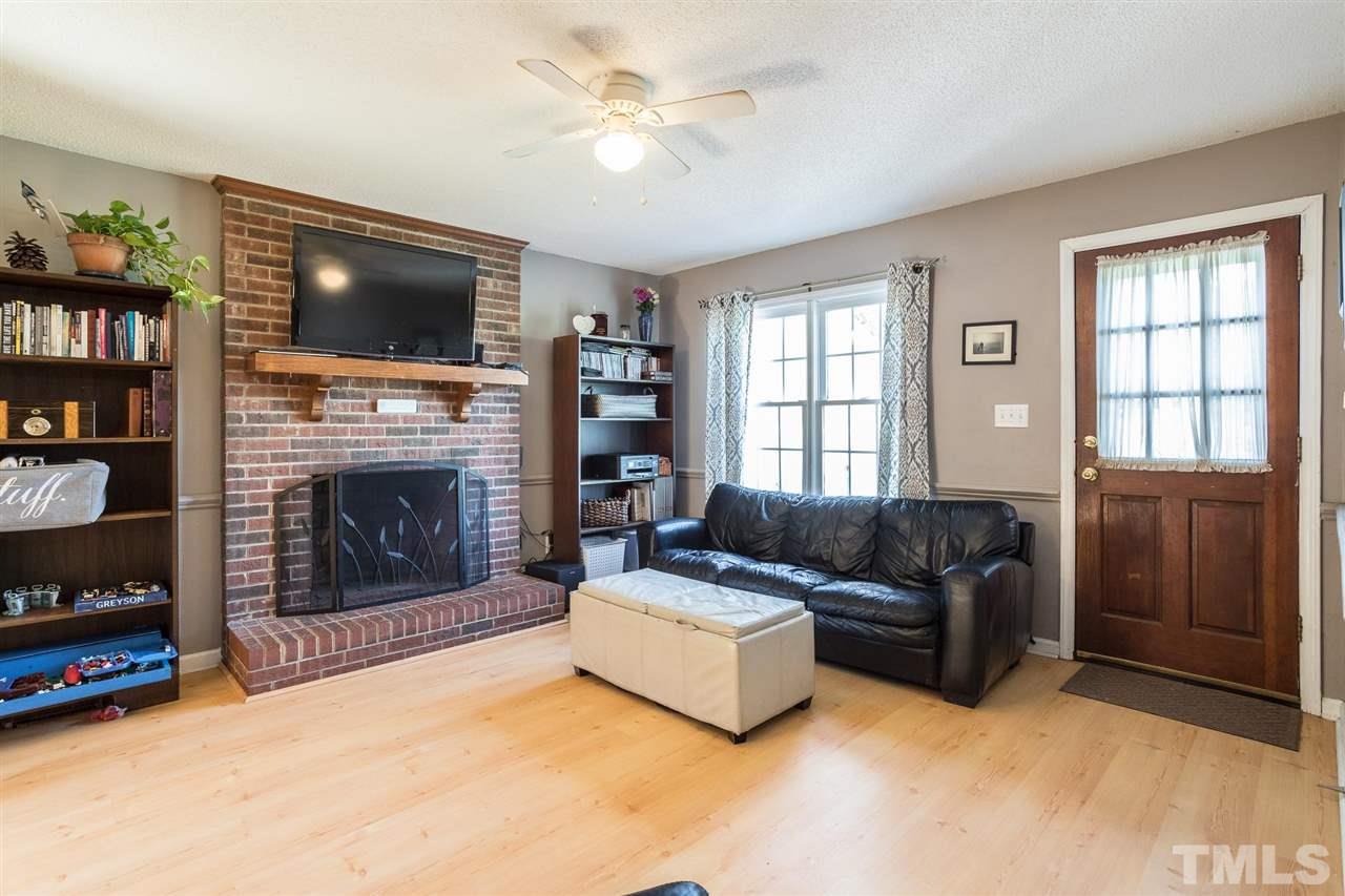 5782 Raleigh Road Benson, NC 27504 - Photo 14 of 30 Gallery Image 14