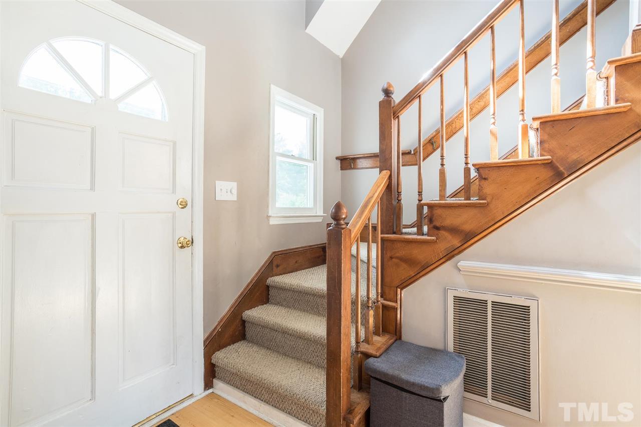 5782 Raleigh Road Benson, NC 27504 - Photo 8 of 30 Gallery Image 8