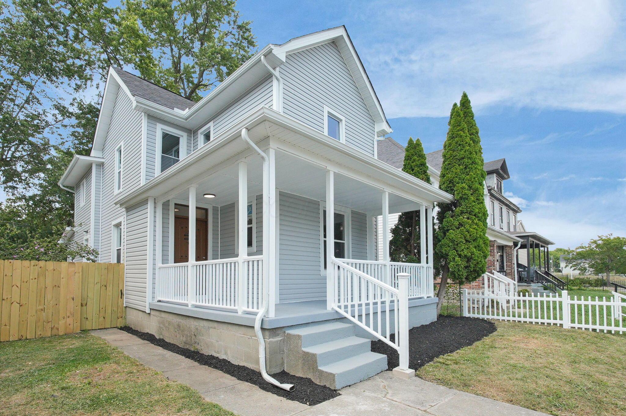 575 Gilbert Street Columbus, OH 43205 - Photo 2 of 29 2-web-or-mls-575-gilbert-st