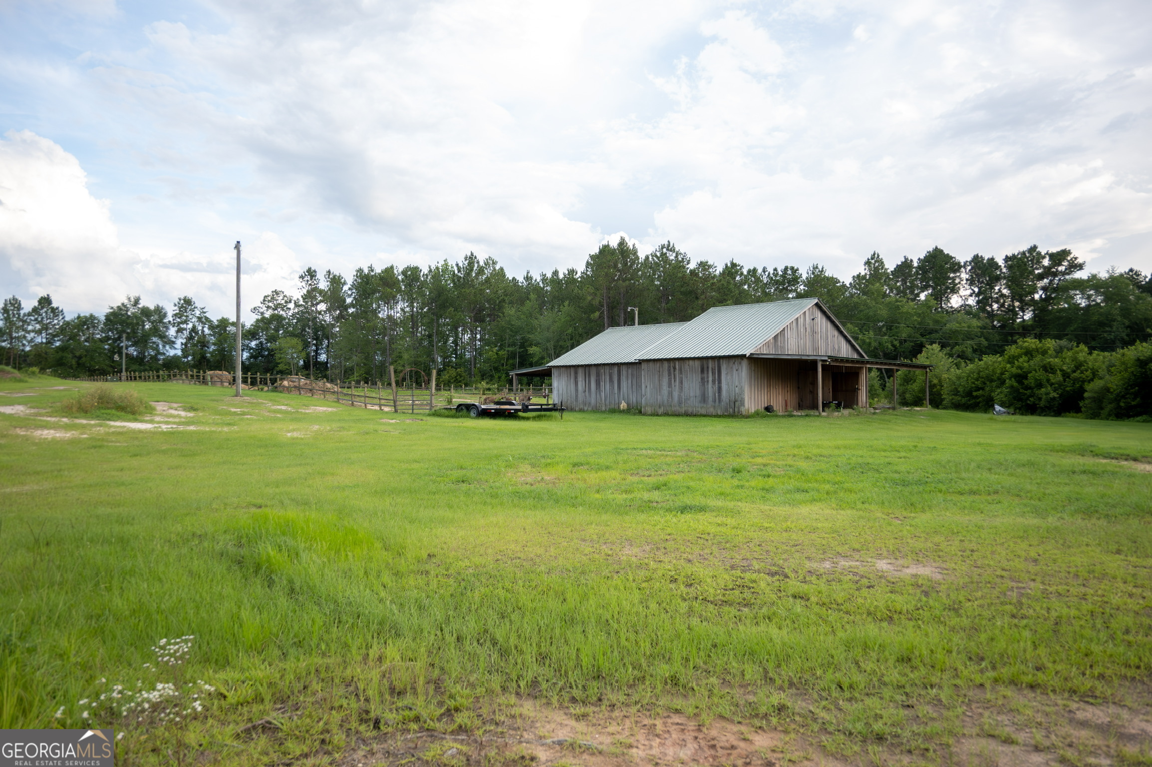 1940 Horne Road Eastman, GA 31023 - Photo 69 of 94 a view of a house with a yard