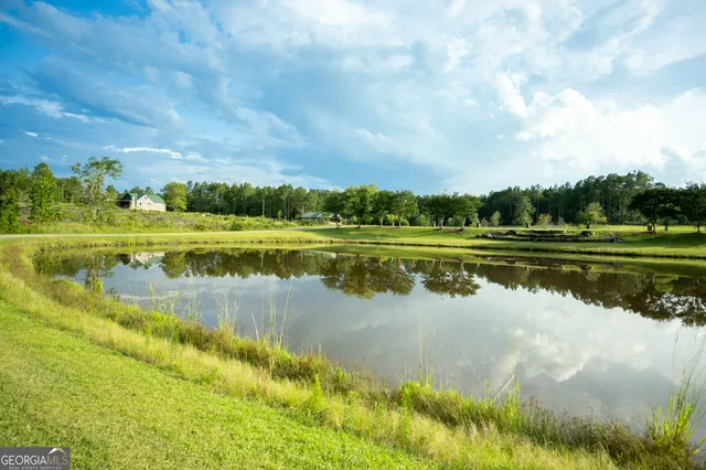 a view of a golf course