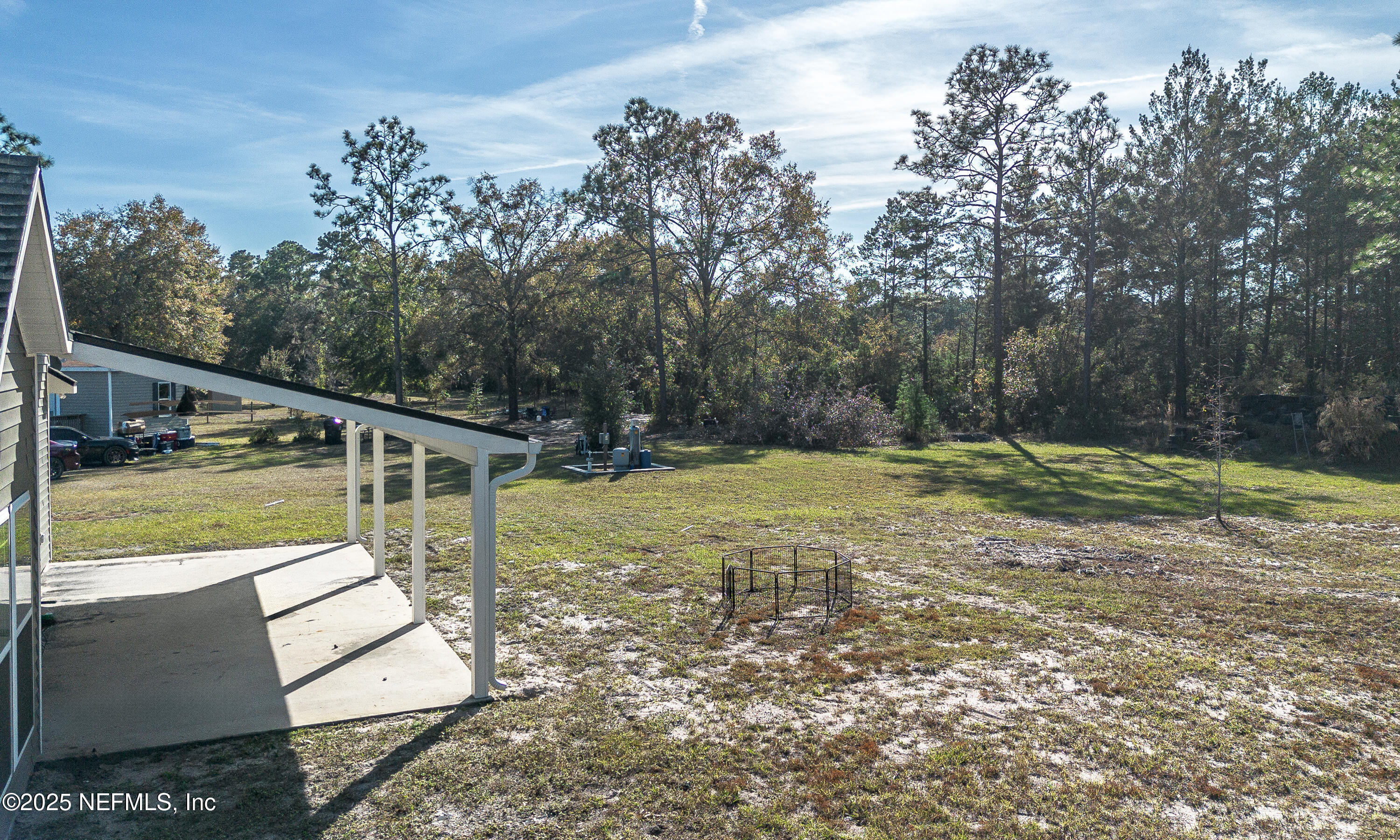 2414 Range Line Road Middleburg, FL 32068 - Photo 35 of 39 a view of a backyard with swimming pool
