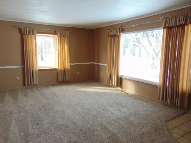9182 Riverside Drive St. Louis, MI 48880 - Photo 23 of 51 1871132-22.JPG