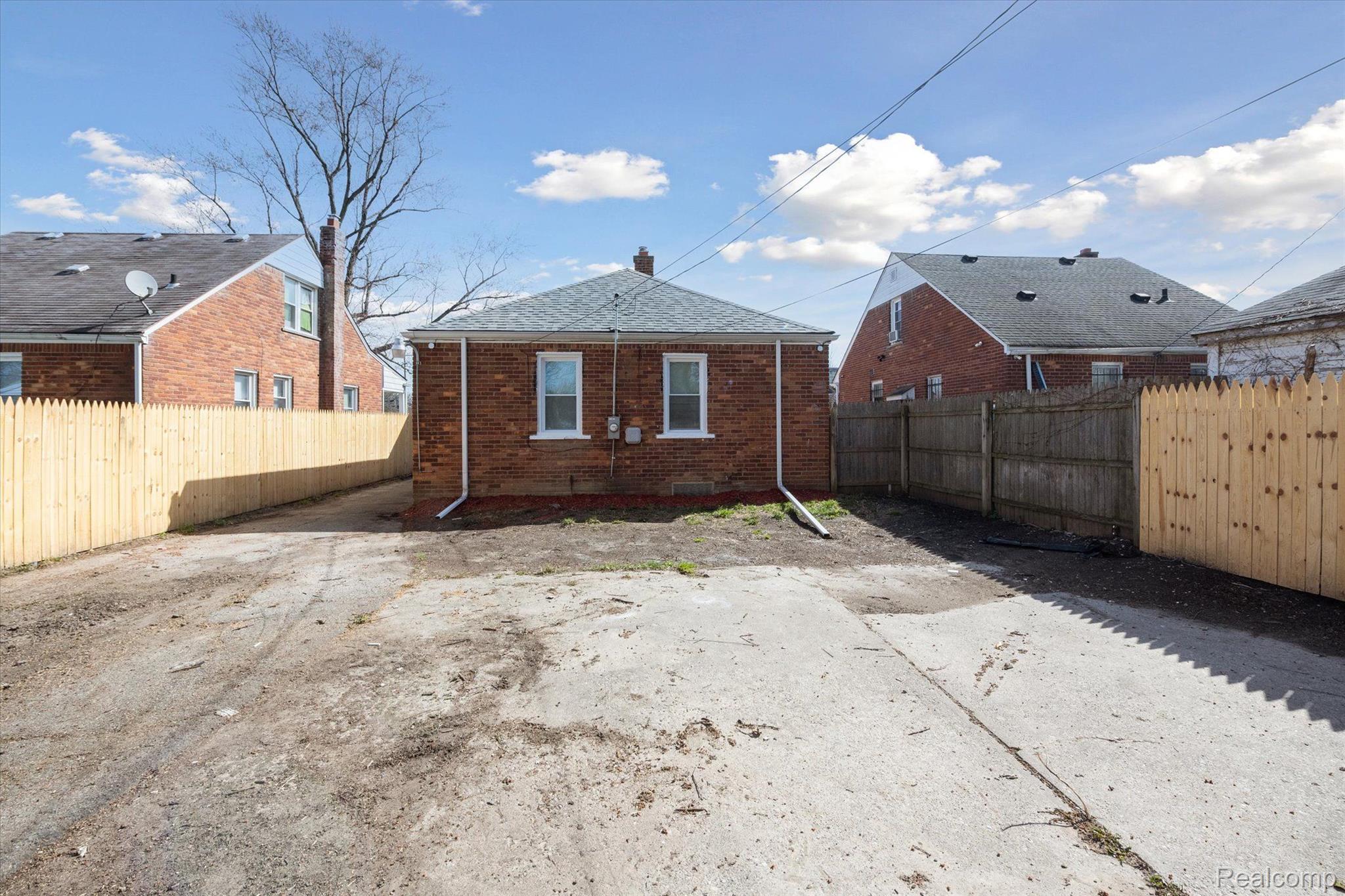 19367 Annchester Road Detroit, MI 48219 - Photo 30 of 33