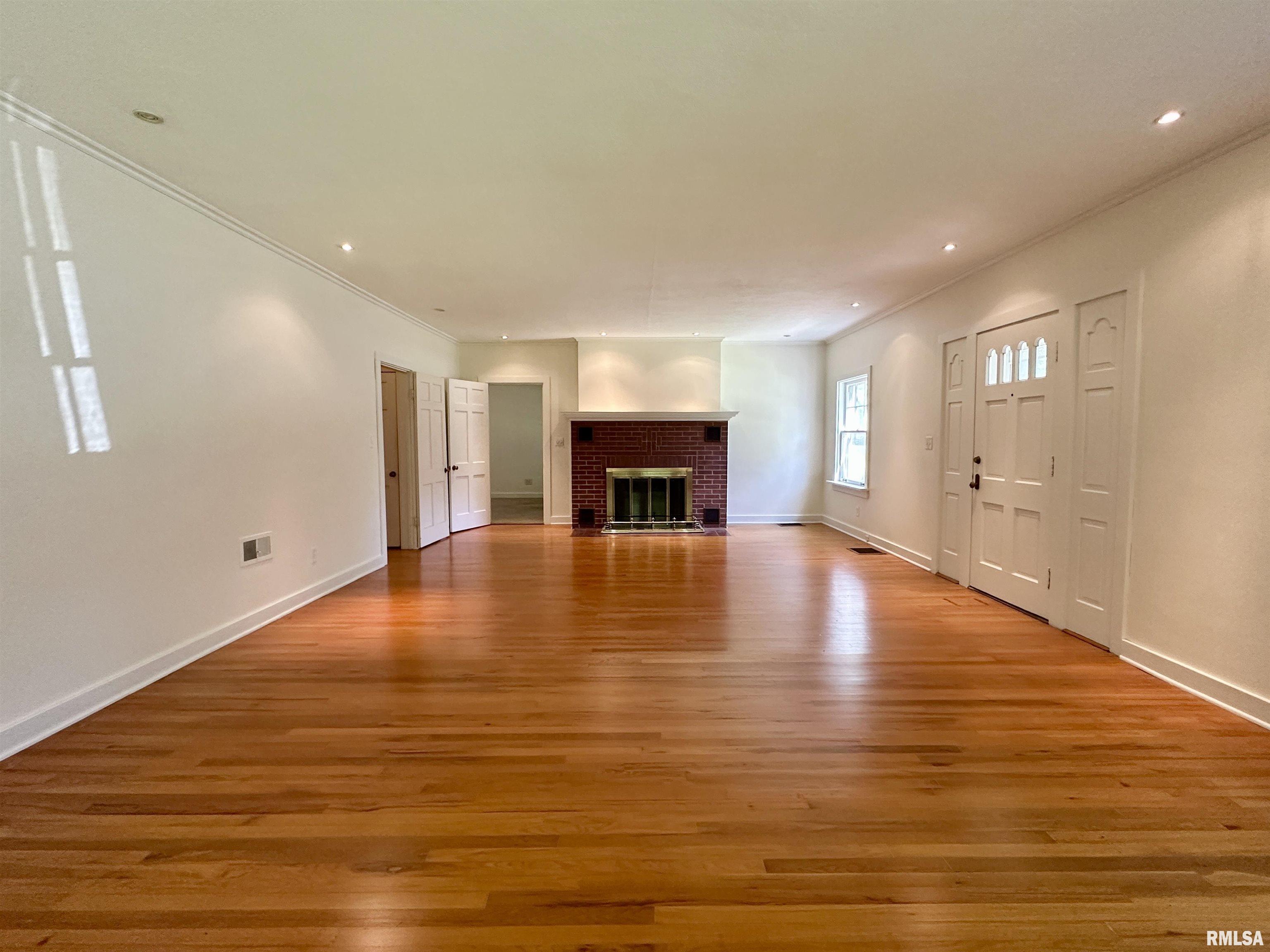 2100 Mound Road Jacksonville, IL 62650 - Photo 13 of 20