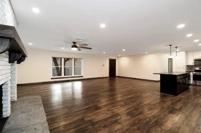 $424,000 | 1201 Northwest 6th Avenue, Mineral Wells, TX 76067