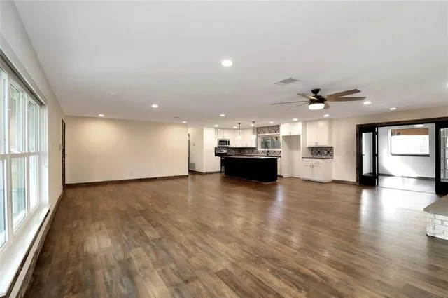 $424,000 | 1201 Northwest 6th Avenue, Mineral Wells, TX 76067