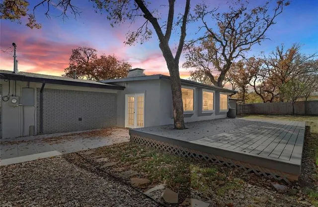 $424,000 | 1201 Northwest 6th Avenue, Mineral Wells, TX 76067