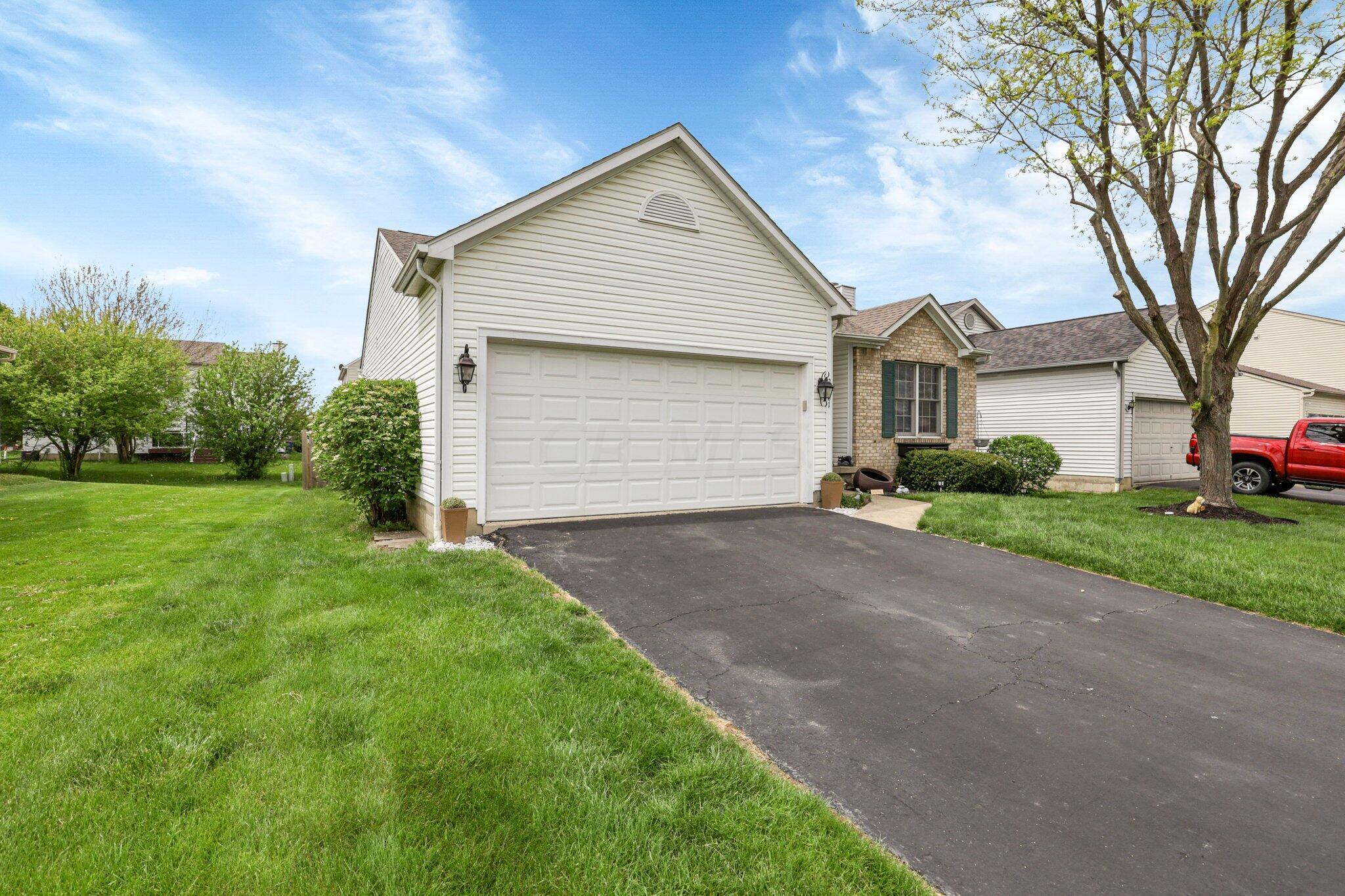 2961 Briar Ridge Road Columbus, OH 43232 - Photo 47 of 47 47-web-or-mls-IMG_7540