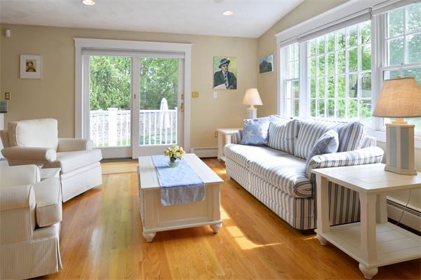 98 Bellevue Road Swampscott, MA 01907 - Photo 15 of 26 Gallery Image 15