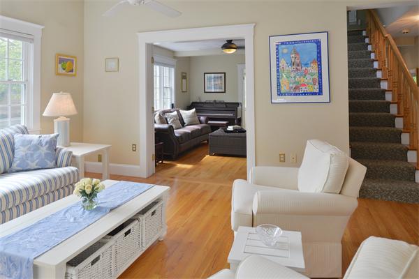 98 Bellevue Road Swampscott, MA 01907 - Photo 16 of 26 Gallery Image 16