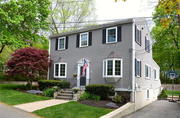 98 Bellevue Road Swampscott, MA 01907 - Photo 2 of 26 Gallery Image 2