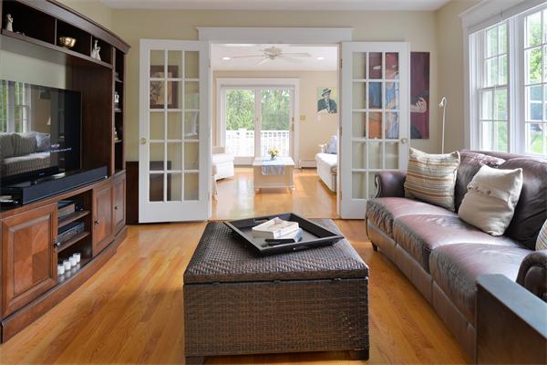 98 Bellevue Road Swampscott, MA 01907 - Photo 7 of 26 Gallery Image 7